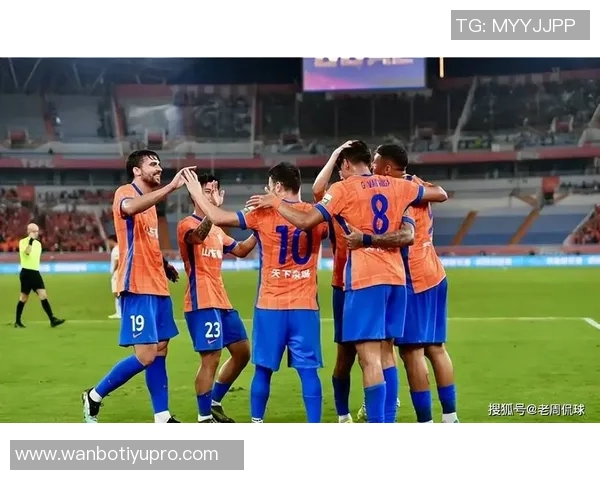 泰山队与玉昆队首发阵容揭晓瓦科彭啸谢文能领衔出战约尼查侯永永参赛 泰山队与玉昆队首发阵容揭晓瓦科彭啸谢文能领衔出战约尼查侯永永参赛