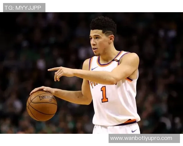 湖人官方宣布克莱伯因斜肌拉伤缺席揭幕战将于两周后复查