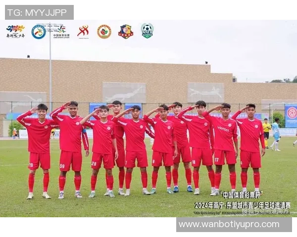 2025赛季中国足球四级联赛最终总排名揭晓及各队表现分析